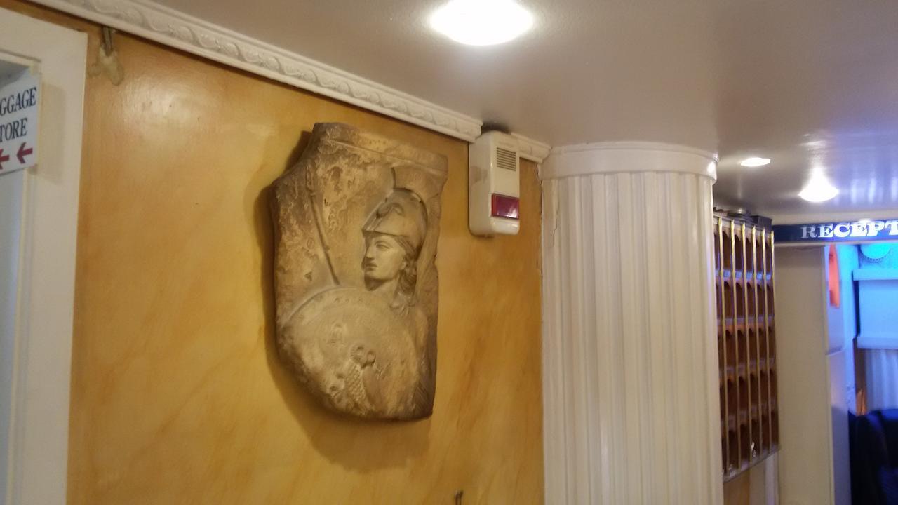 Lozanni Ostello Atene Esterno foto